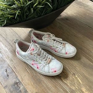 Ted Baker Sneakers